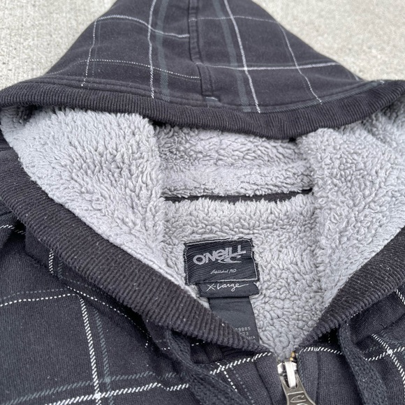 O’Neill fur zip up - Picture 3 of 4